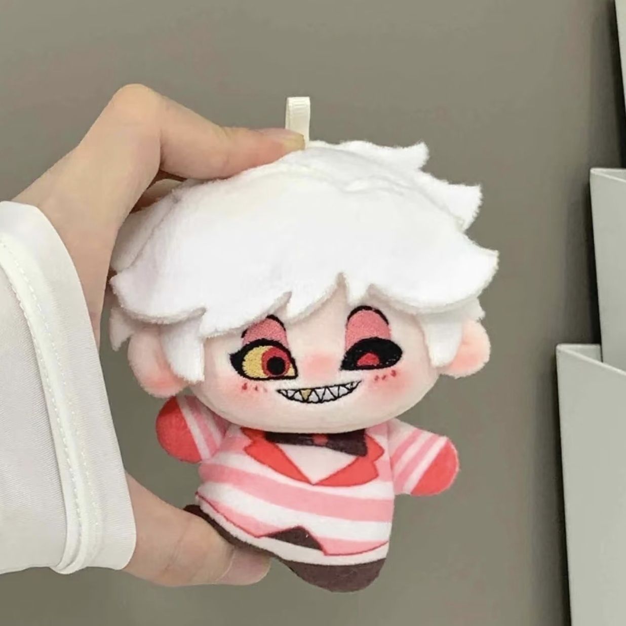 Anime Hazbin Alastor Anthony P - Cosplay Plushie Prop recensie en prijs
