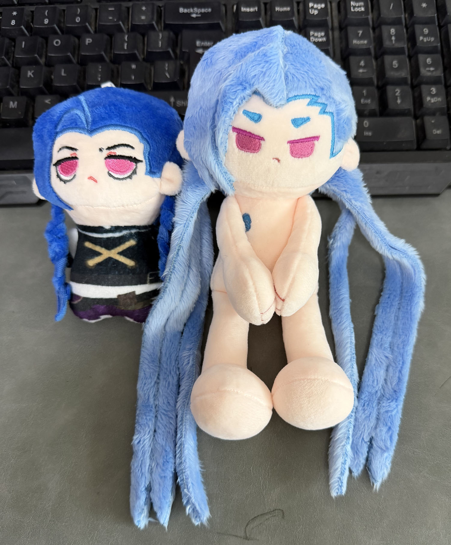 Anime Game Powder Jinx Pluche  - Cosplay Plushie Prop recensie en prijs