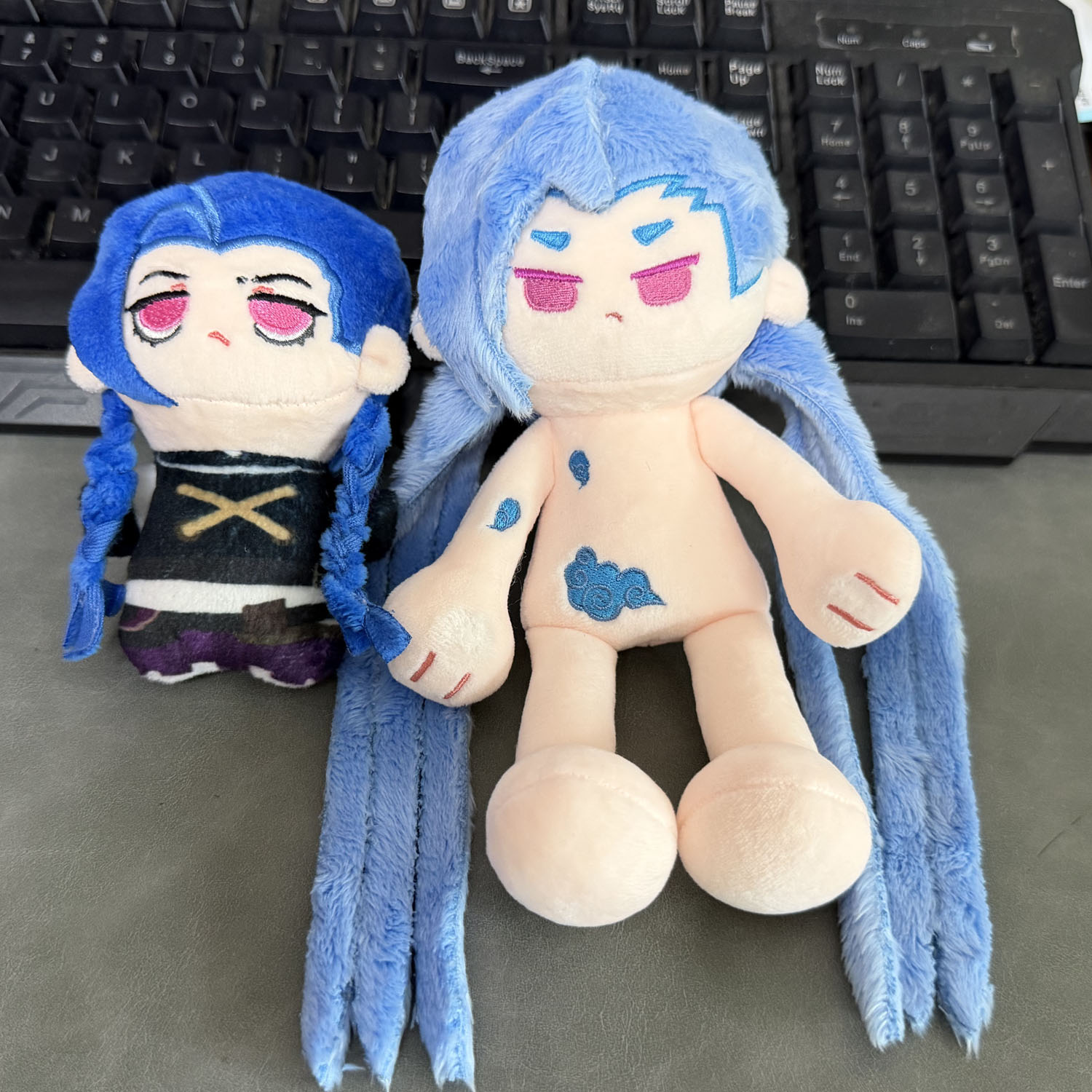 Anime Game Powder Jinx Pluche  - Cosplay Plushie Prop recensie en prijs
